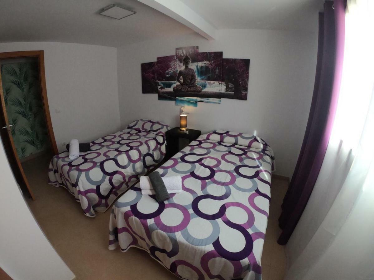 Apartamento A Primera Linea De Mar En Platja D'Aro Ngoại thất bức ảnh